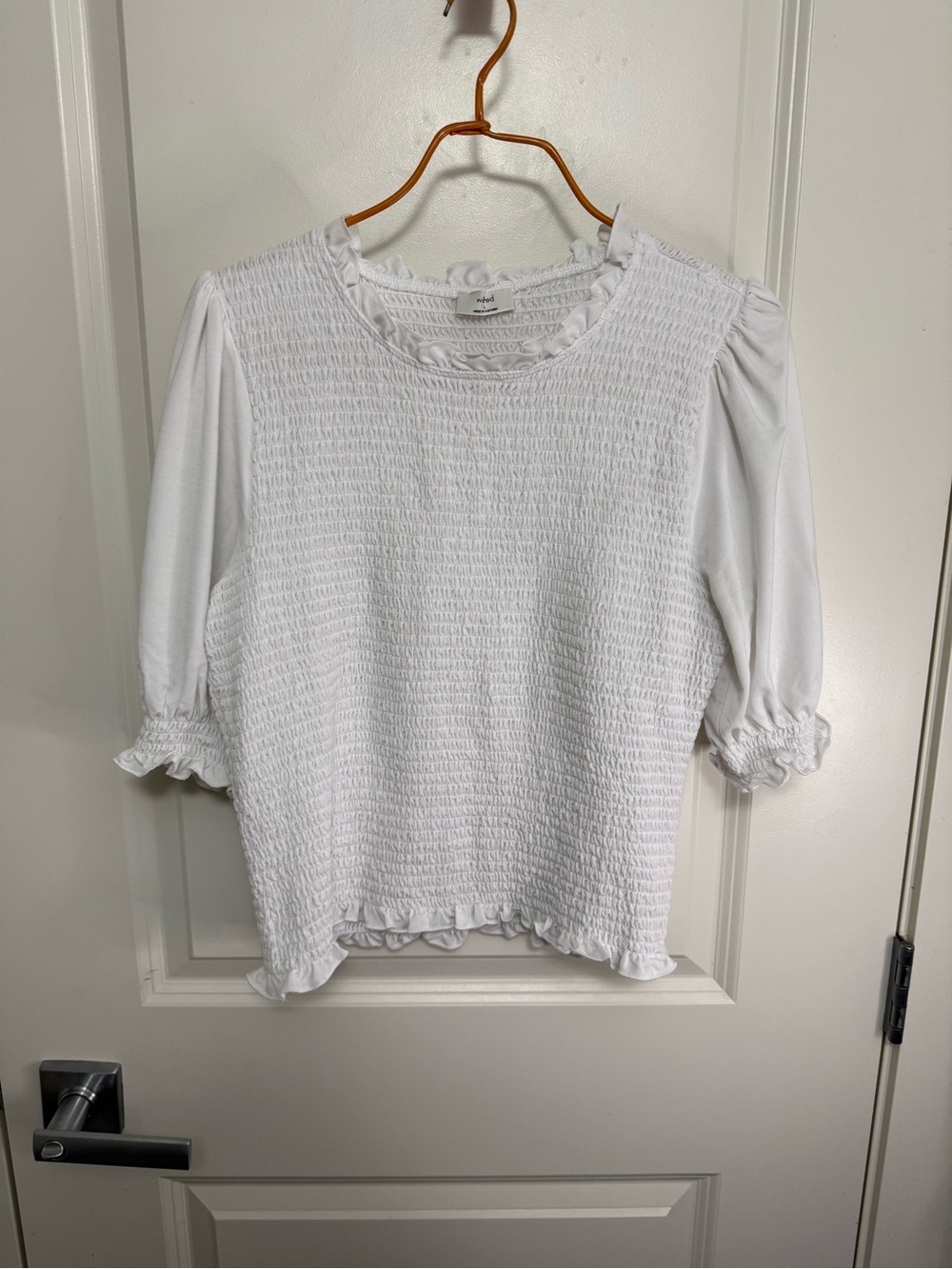 Wilfred Aritzia GoodLux Carino White Women's Slightly Cropped Top in size L
